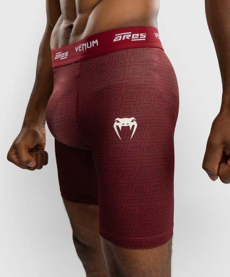 Venum x Ares Vale Tudo Shorts - Bordeauxrot