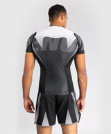 Venum Rashguard Kurzarm Adrenaline – Schwarz/Silbergrau