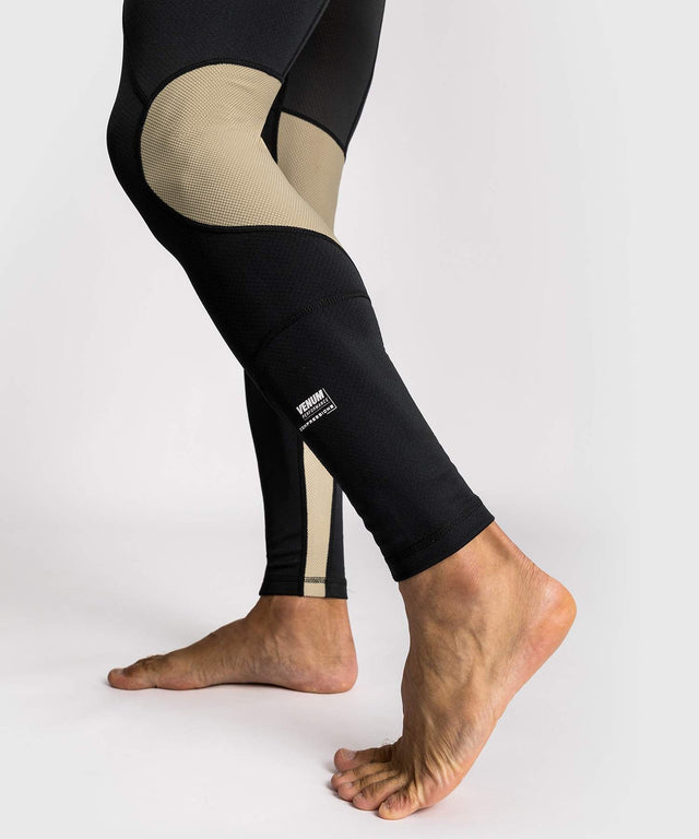 Venum Spats Adrenaline – Schwarz/Sand