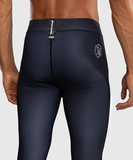 Venum x TEKKEN 8 Spats – Paul Phoenix – Schwarz/Blau