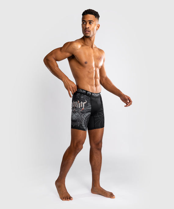 Venum Kompressionsshorts Gladiator 5.0 – Schwarz/Silber