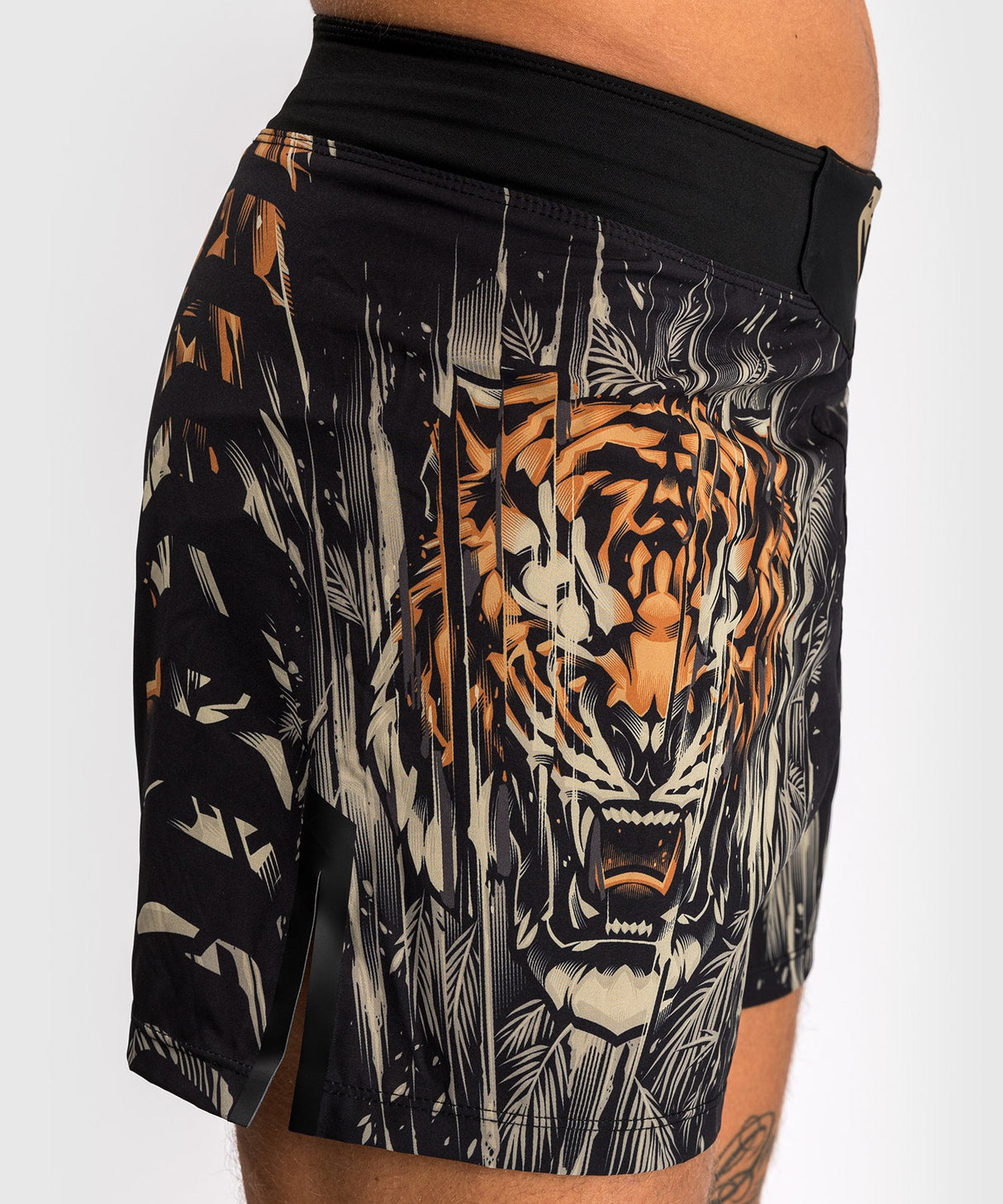 Venum MMA Shorts Tiger - Schwarz/Orange