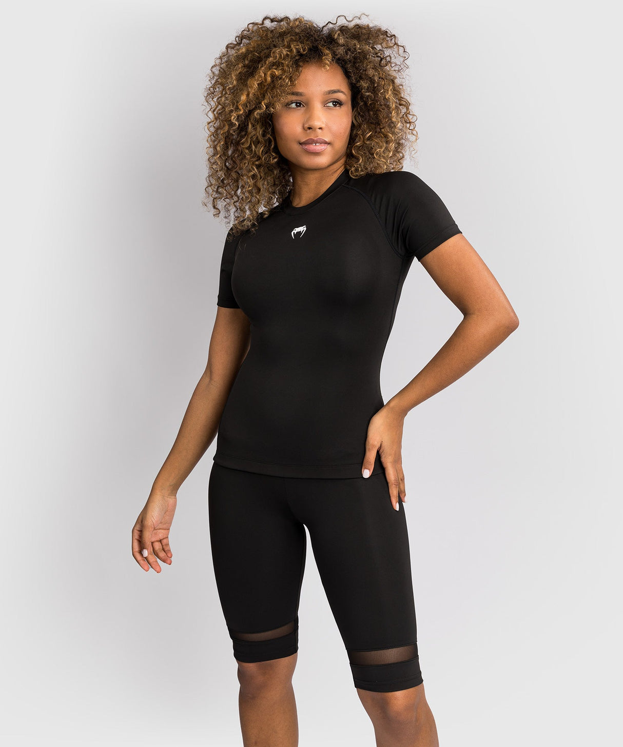 Venum Rashguard Halo Kurzarm – Schwarz