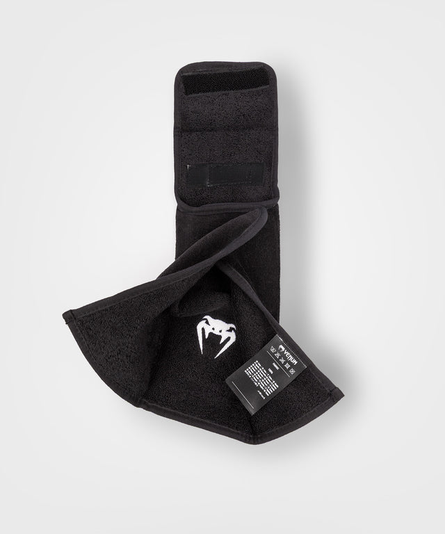 Venum Lineup Handtuch - Schwarz/Weiß