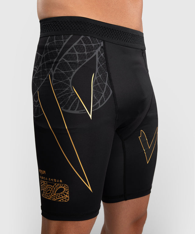 Venum Valte Tudo Shorts Serpenti - Schwarz