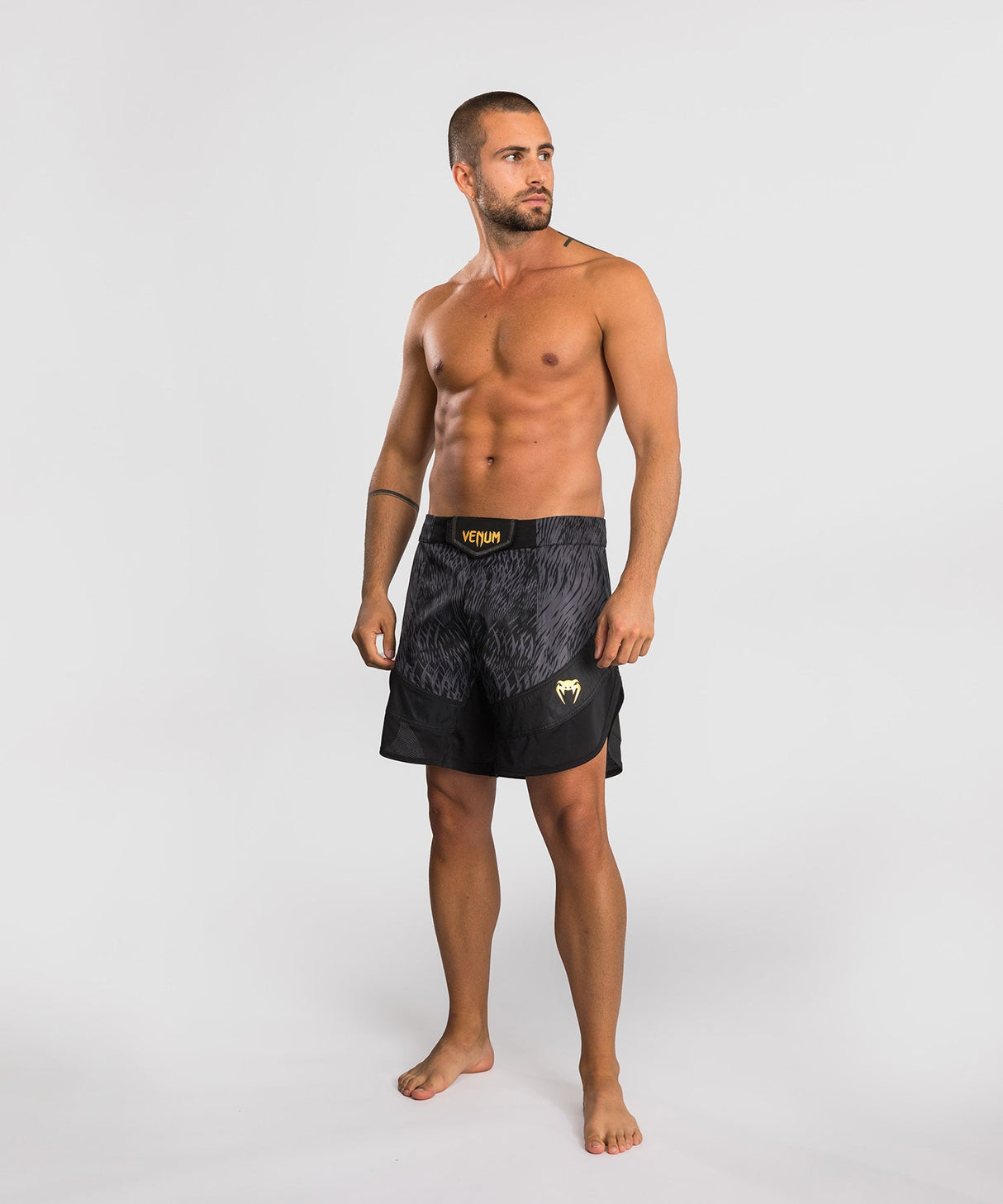 Venum x Chimaev MMA-Shorts – Schwarz/Grau