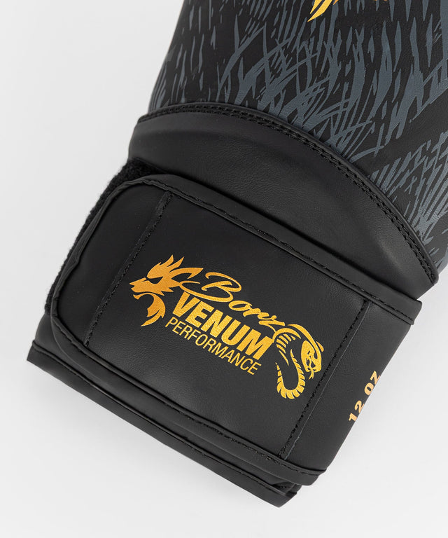 Venum x Chimaev Boxhandschuhe – Schwarz/Gold