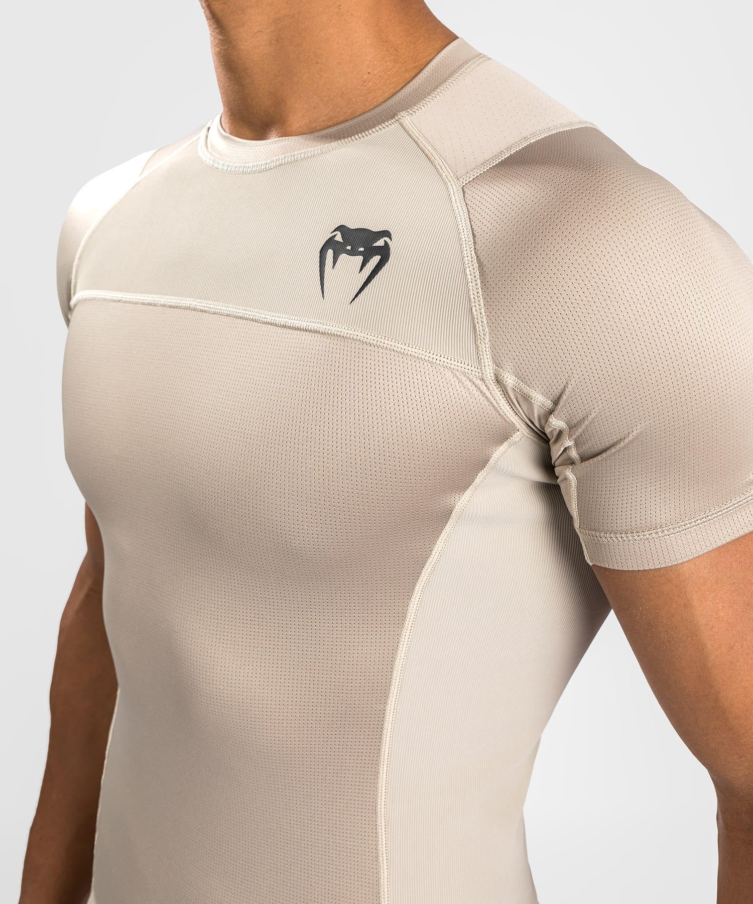 Venum Rashguard G-Fit Air Kurze Ärmel - Sand