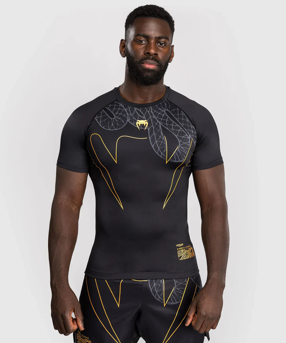 Venum Rashguard Kurzarm Serpenti – Schwarz