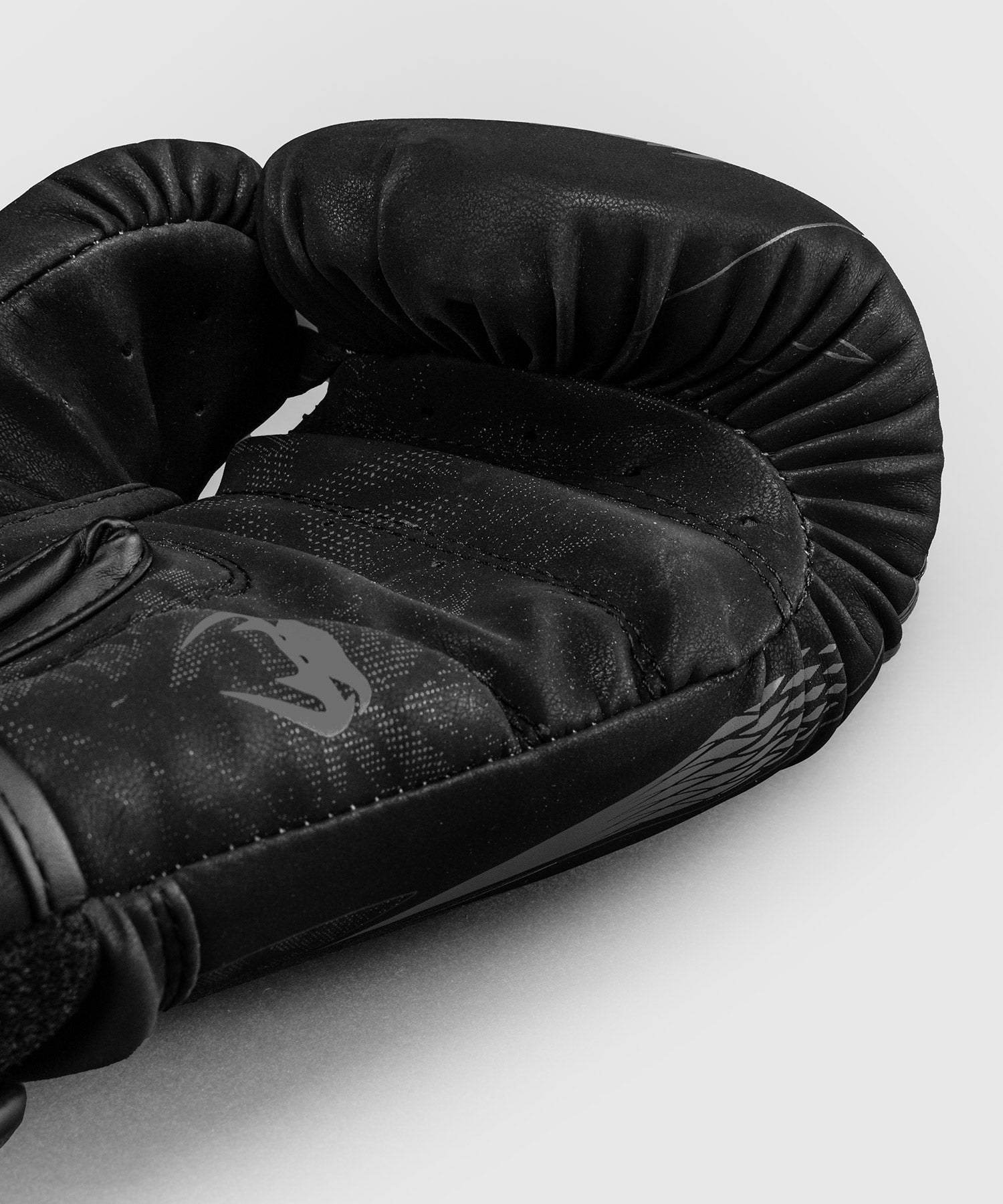 Venum Boxhandschuhe Impact Amazonia Reborn - Schwarz/Grau