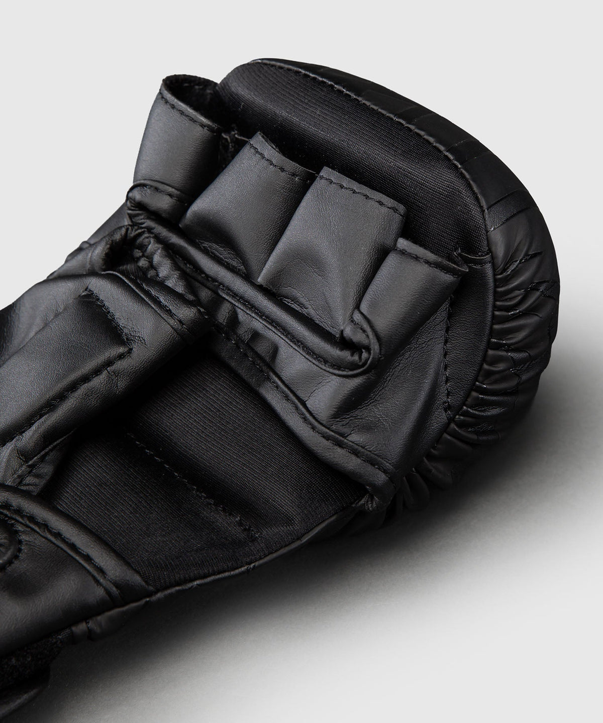 Venum MMA-Handschuhe Contender 1.5 XT 3D – Schwarz/Gold