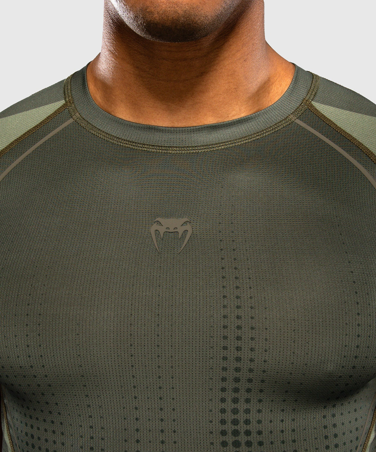 Venum Rashguard Stealth Kurzarm – Khaki/Armeegreen