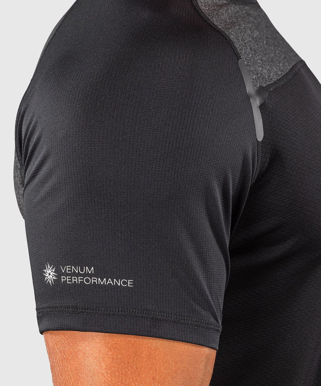 Venum T-Shirt G-Fit Scale Dry Tech - Schwarz