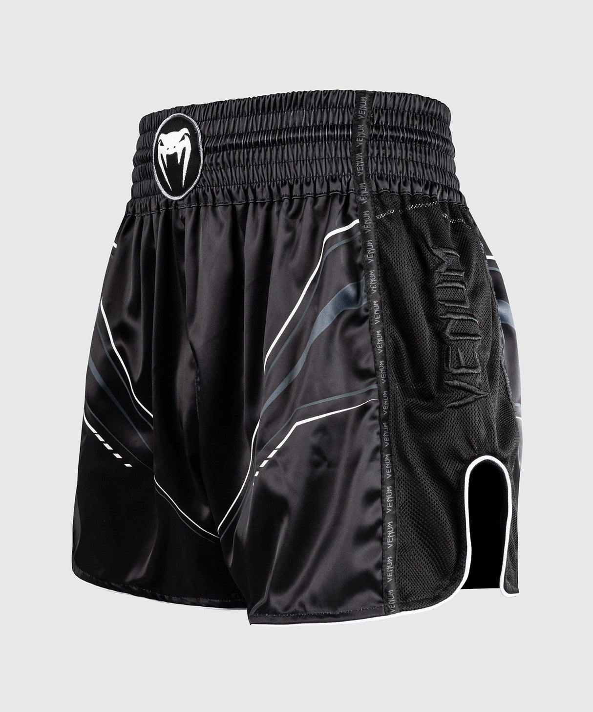 Venum Muay Thai Shorts Streamline - Schwarz/Weiß
