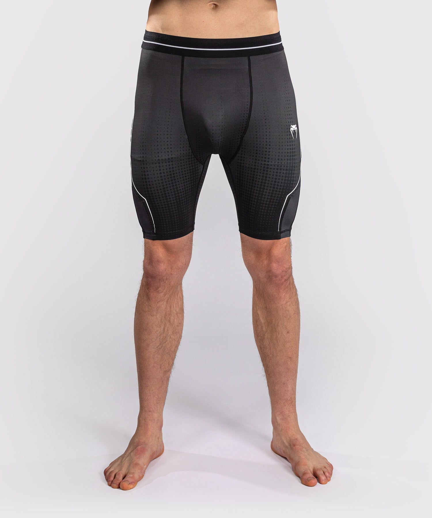 Venum MMA Shorts Stealth - Schwarz/Weiß