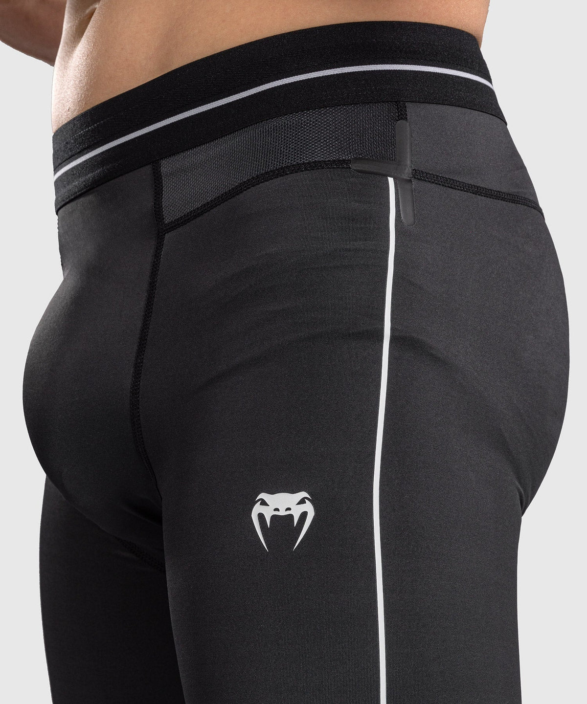 Venum Kompressionshose Stealth - Schwarz/Weiß