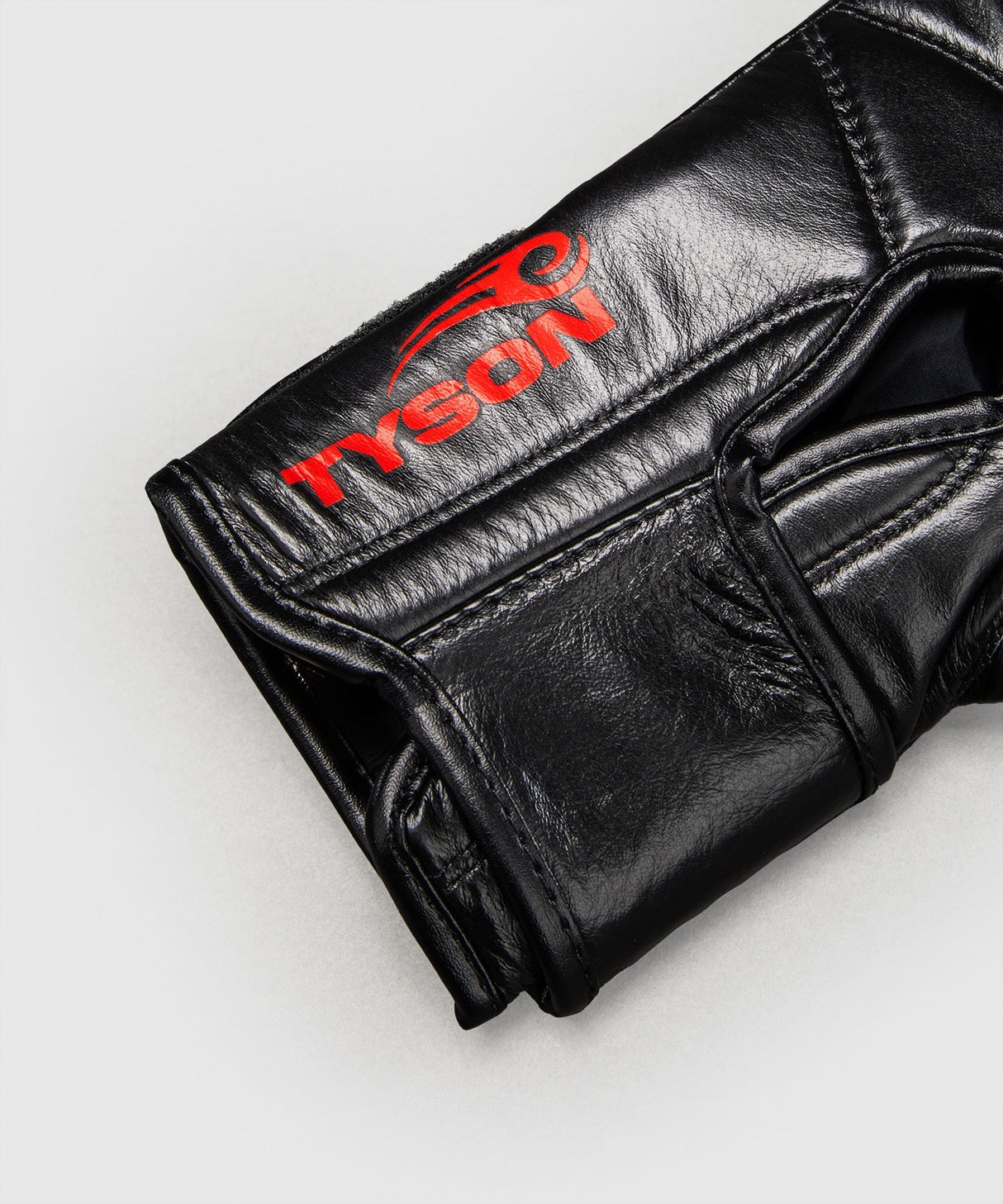 Venum x Mike Tyson Boxhandschuhe Giant 2.0 – Schwarz/Rot