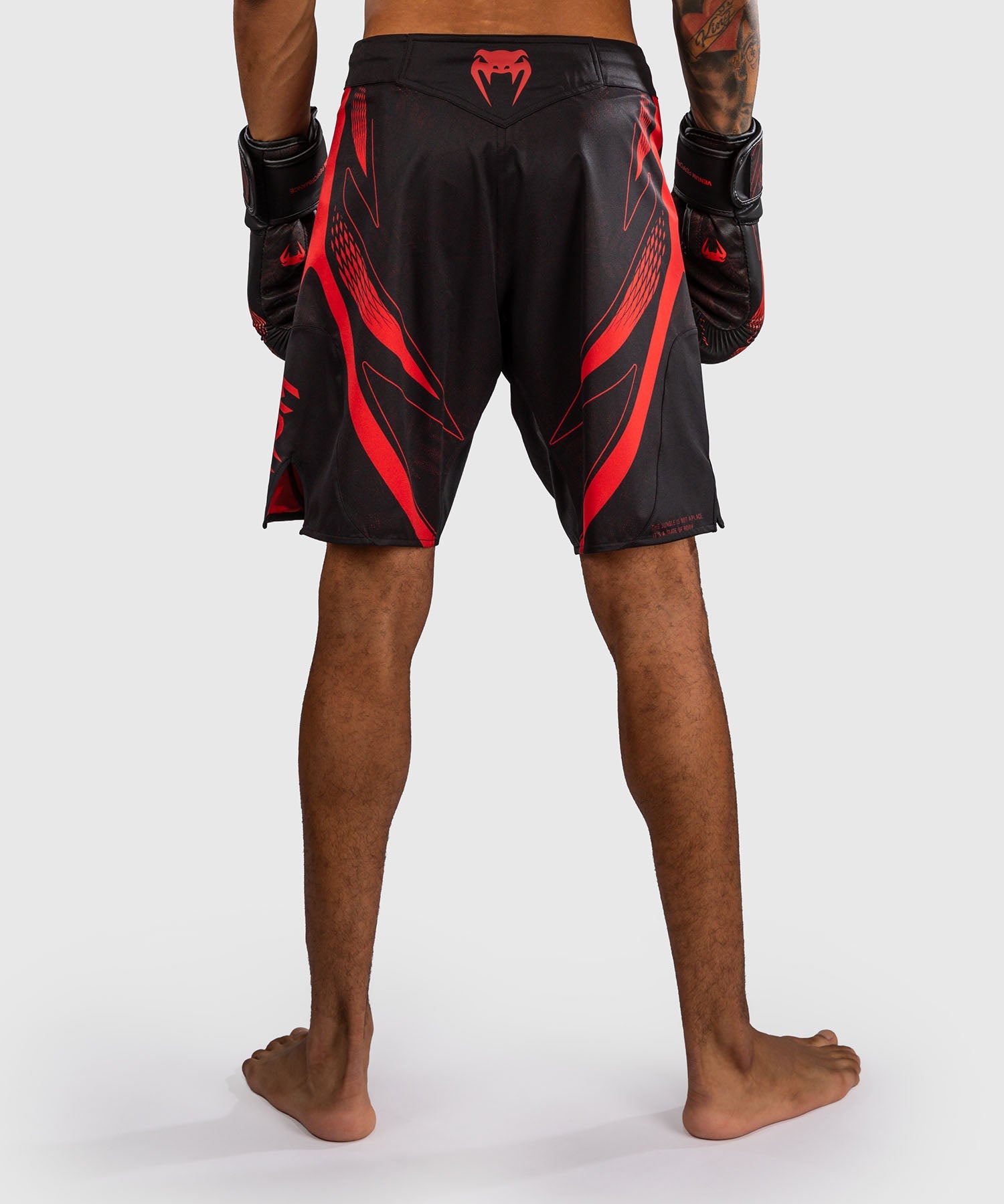 Venum MMA Shorts Amazonia Reborn - Schwarz/Rot