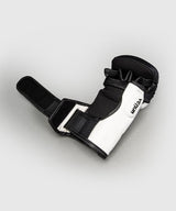 Venum MMA-Handschuhe Attack 2.0 – Schwarz/Weiß