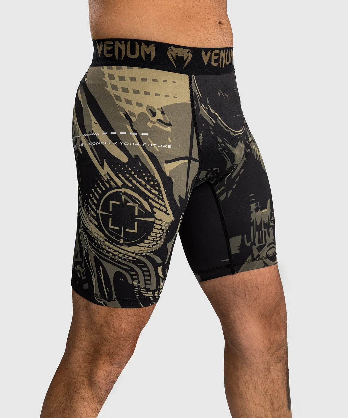 Venum Kompressionsshorts Invader – Schwarz/Sand