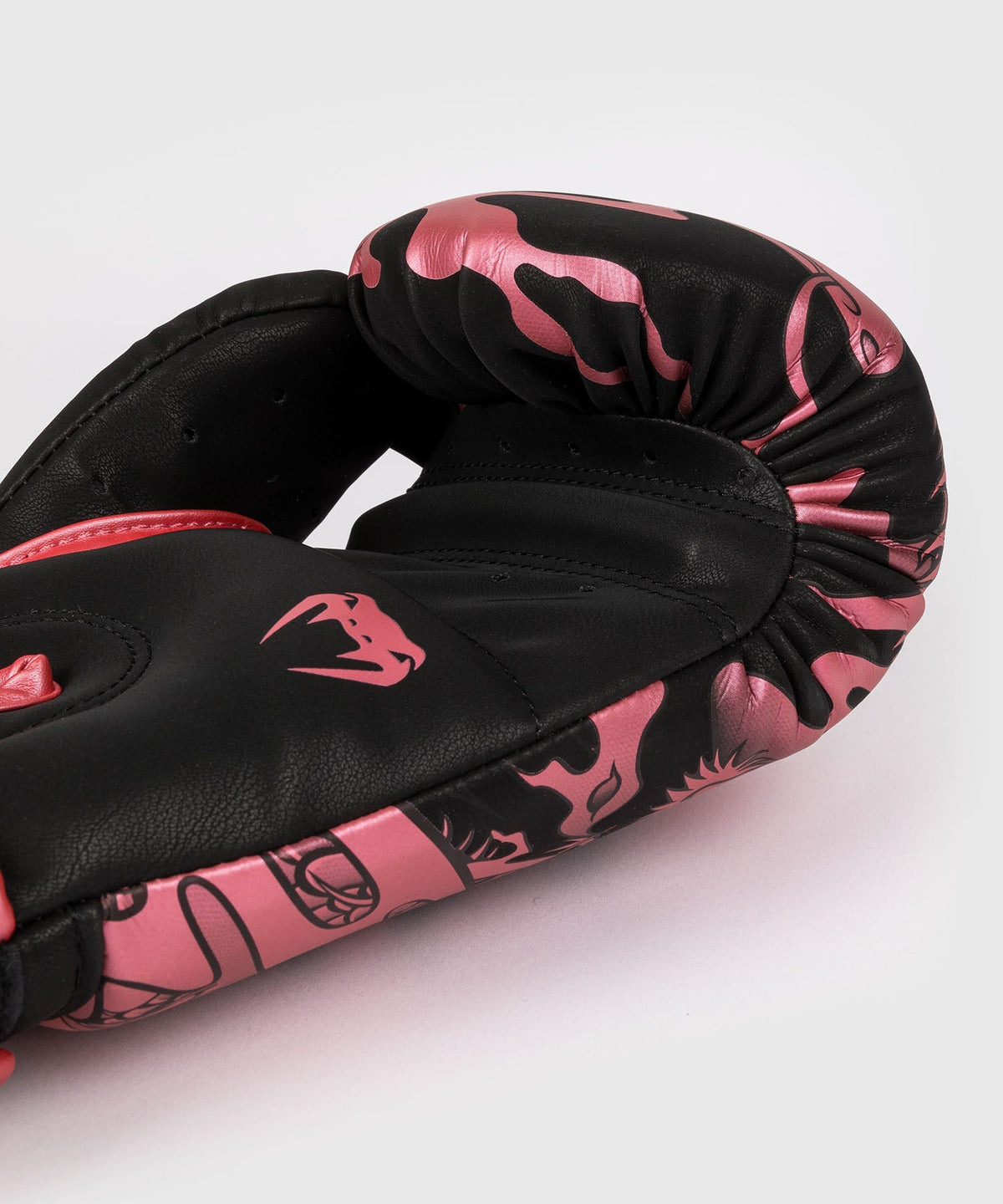 Venum Boxhandschuhe Impact Dragon's Flight - Schwarz/Metallic Rosa