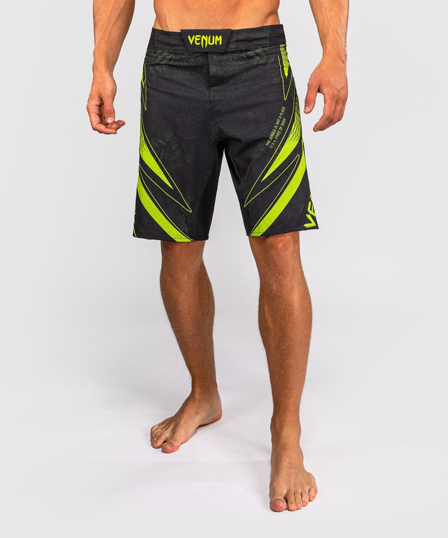 Venum MMA Shorts Amazonia Reborn - Schwarz/Grün