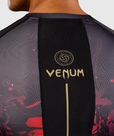 Venum Rashguard x Jujutsu Kaisen Itadori Lange Ärmel - Schwarz/Rot