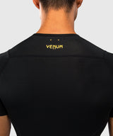 Venum Rashguard G-Core Kurzarm - Schwarz/Gold