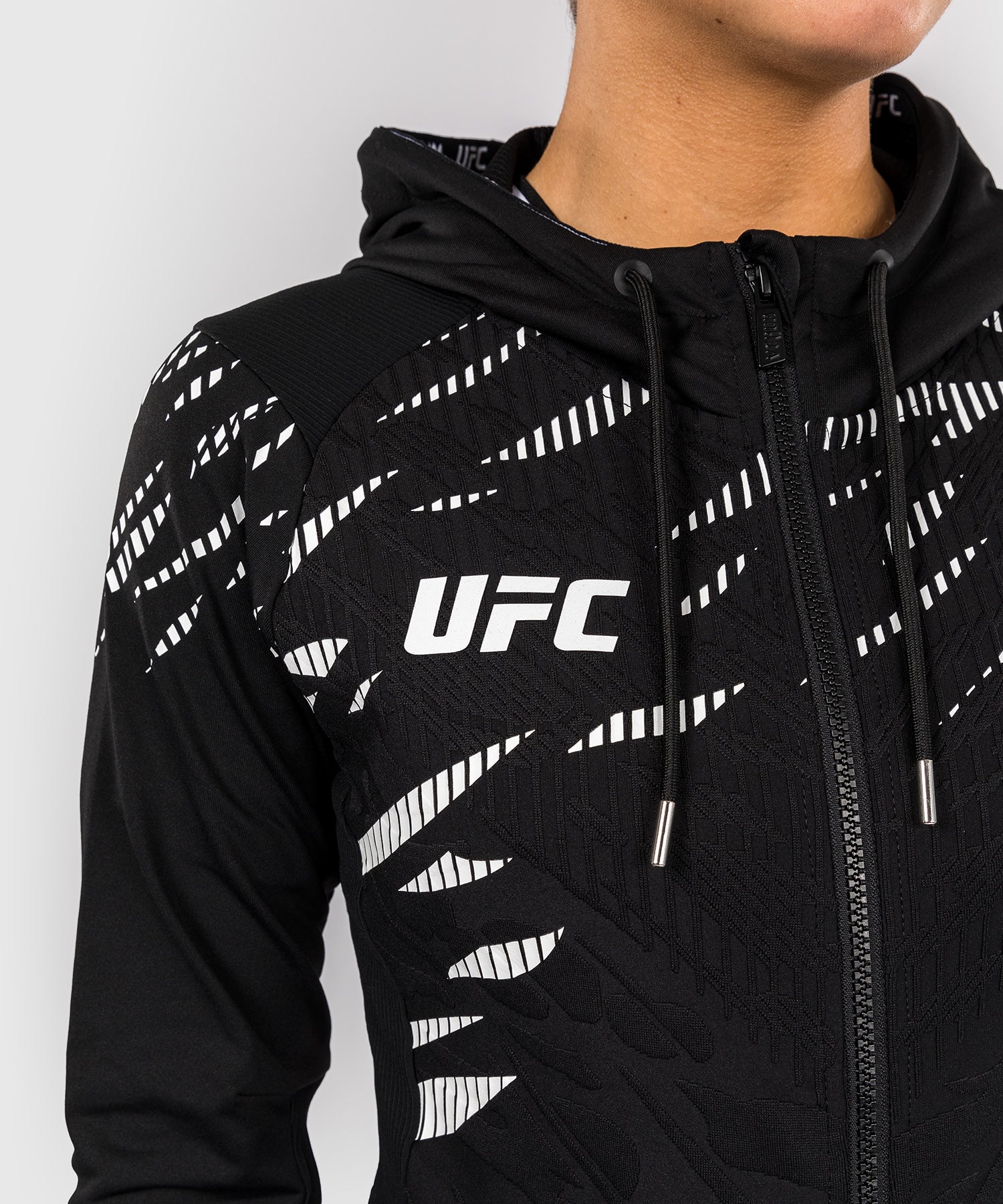 Venum UFC Hoodie Fusion Damen by Authentic Fight - Schwarz