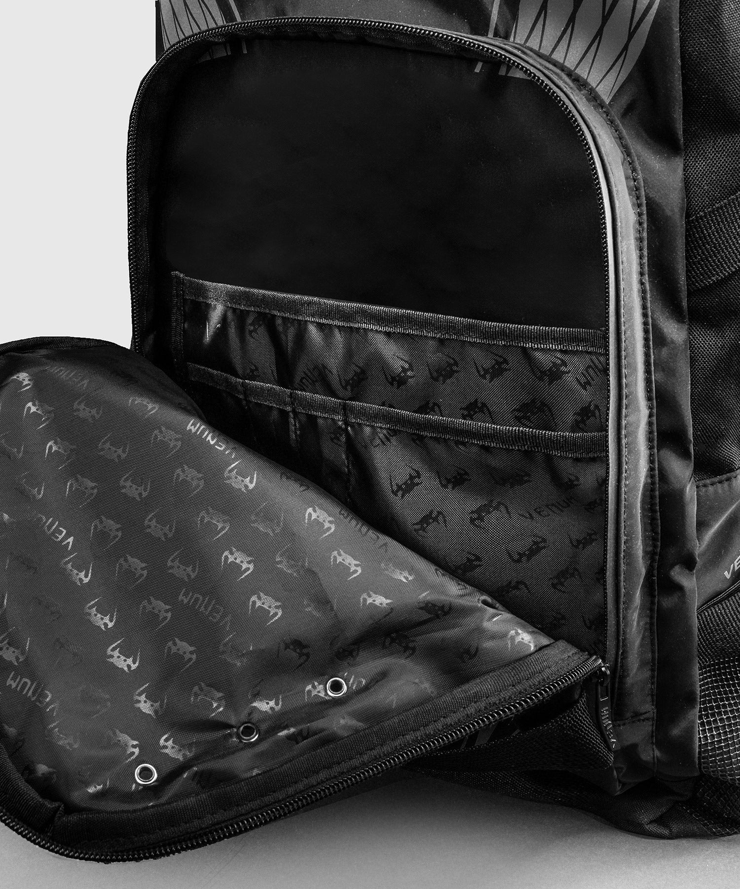 Venum Rucksack Amazonia Reborn L - Schwarz/Grau