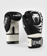 Venum Boxhandschuhe Giant 2.0 Mike Tyson Pro – Schwarz/Weiss