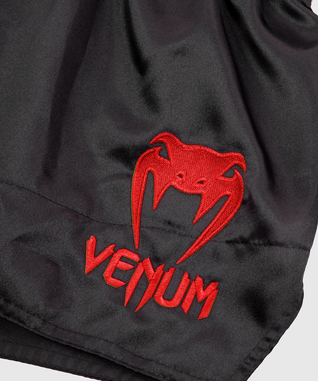 Venum Muay Thai Shorts Classic - Schwarz/Rot