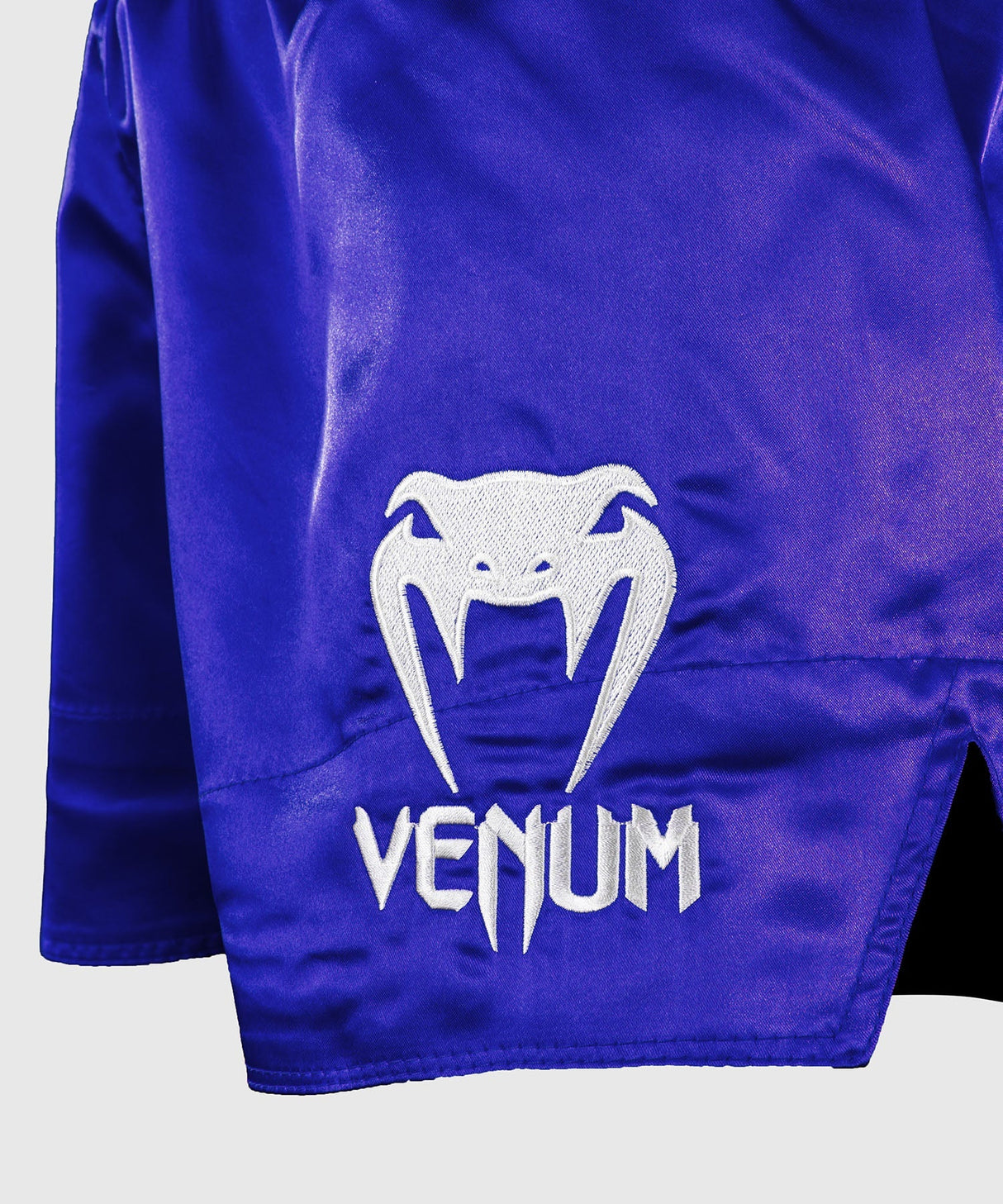 Venum Muay Thai Shorts Classic - Blau