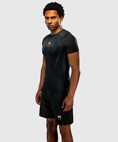 Venum Rashguard Attack Kurzarm - Schwarz/Gold