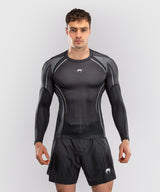 Venum Rashguard Stealth Lange Ärmel - Schwarz/Weiß