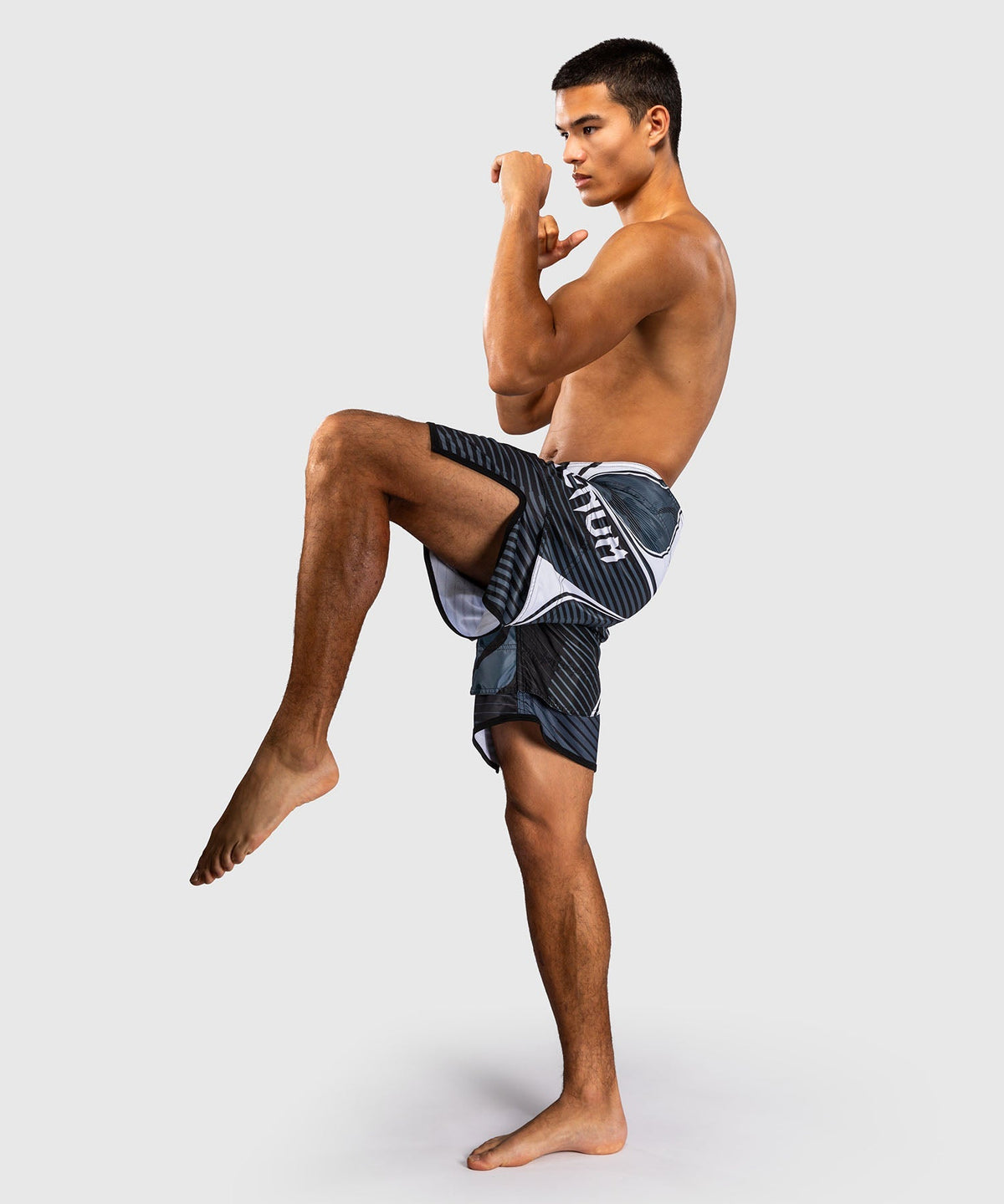 Venum MMA Shorts Camo Hero - Dunkelmarineblau/Blau