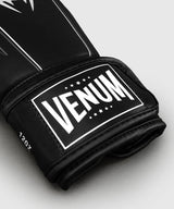 Venum Boxhandschuhe Streamline - Schwarz/Weiß