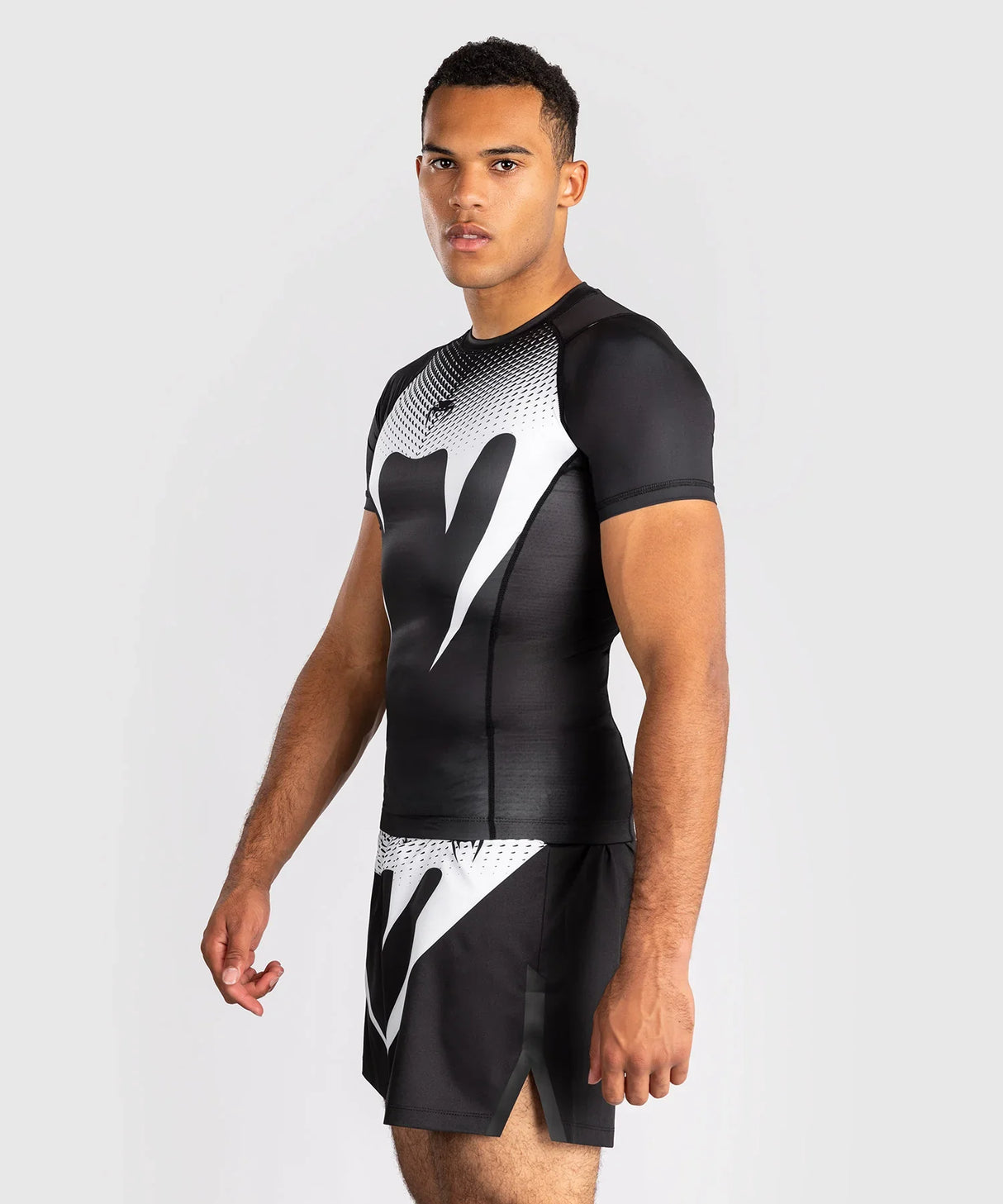 Venum No Gi Rashguard Kurzarm – Schwarz/Weiss