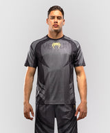 Venum T-Shirt Galactic 3.0 – Schwarz/Gold