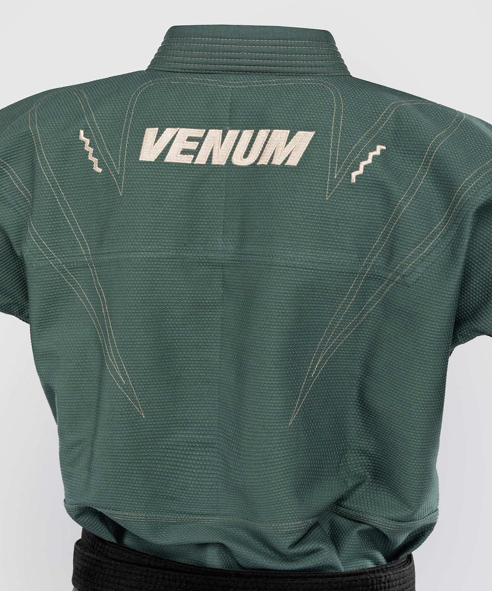 Venum Elite 5.0 – 450 – BJJ Gi – Waldgrün
