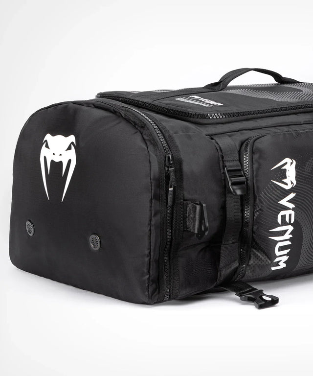 Venum Sporttasche Shockwave - Schwarz