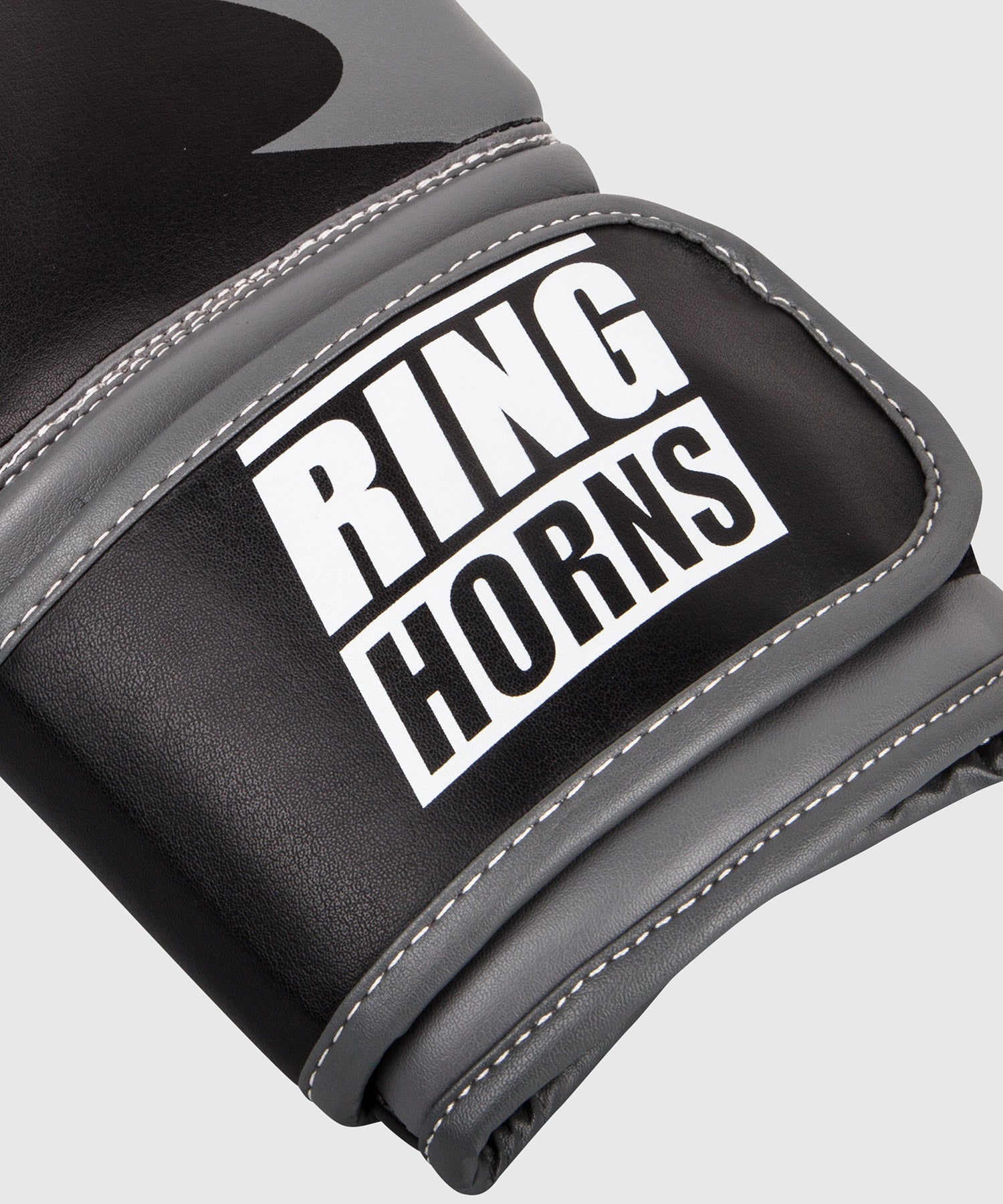 Ringhorns Boxhandschuhe Charger Schwarz