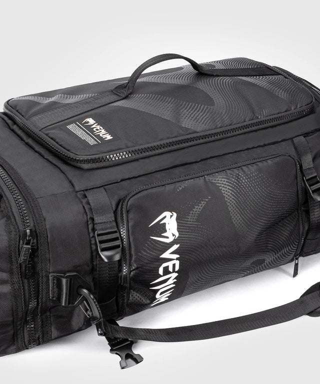 Venum Sporttasche Shockwave - Schwarz