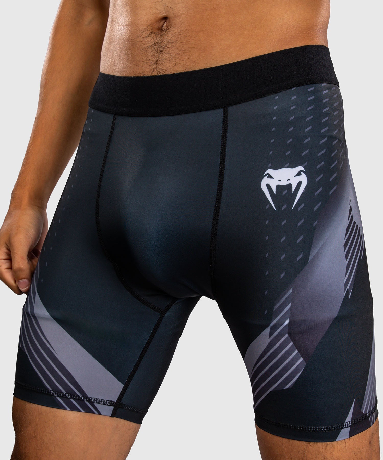 Venum Kompressionsshorts No-Gi 6.0 - Schwarz/Weiß