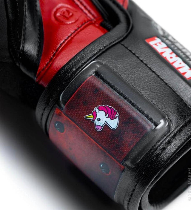 Hayabusa (Kick)Bokshandschoenen Deadpool - Rood/Zwart - The Fight Company Deutschland