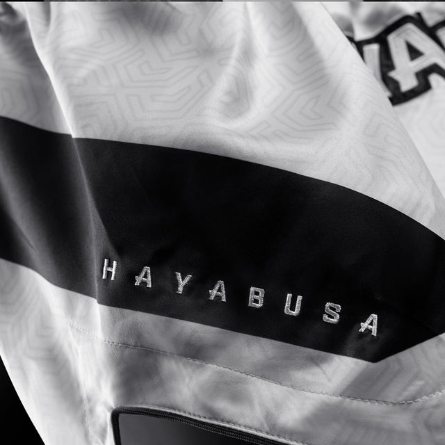 Hayabusa Muay-Thai-Shorts Core - Weiss