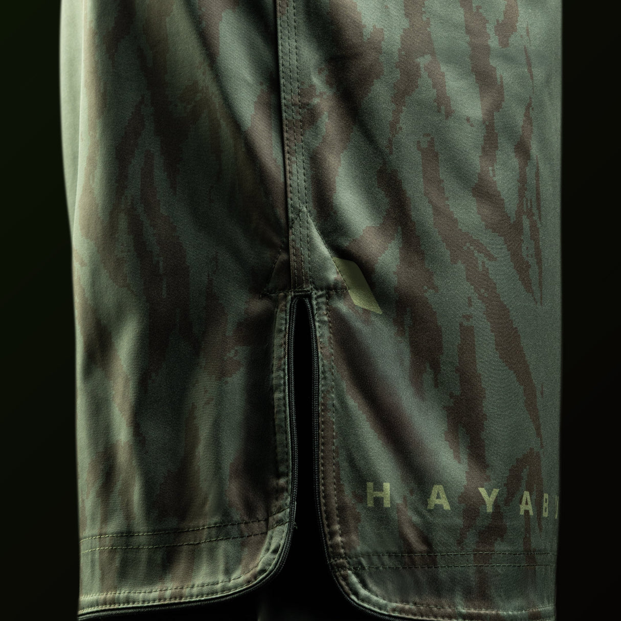 Hayabusa MMA Shorts Apex Mid - Tactisch Groen