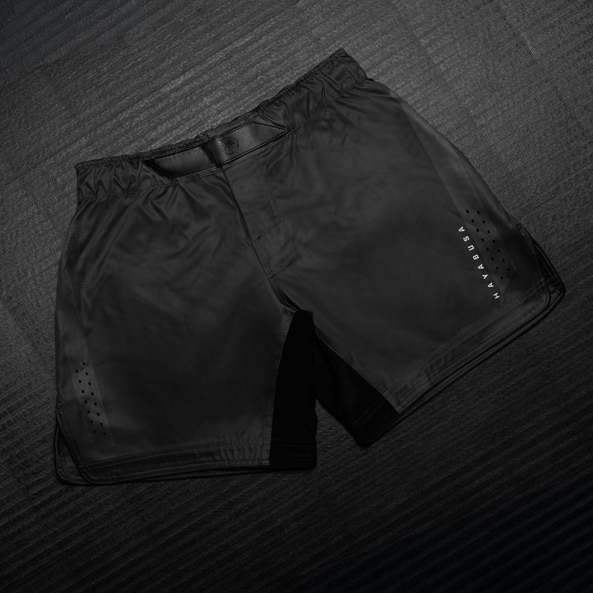 Hayabusa MMA Shorts Core Mid - Zwart