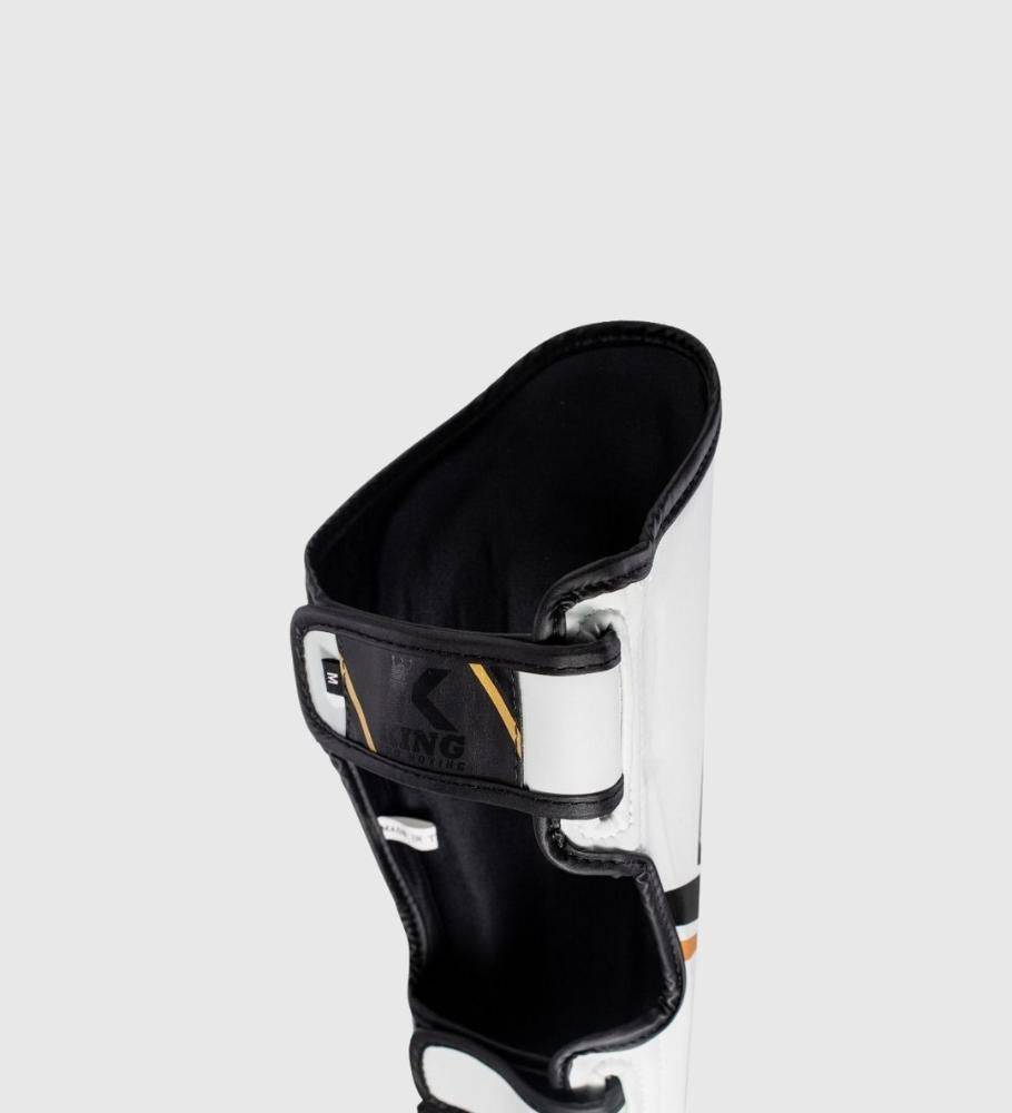 King Kickboks Scheenbeschermers Thor - Wit/Zwart/Goud - The Fight Company Deutschland