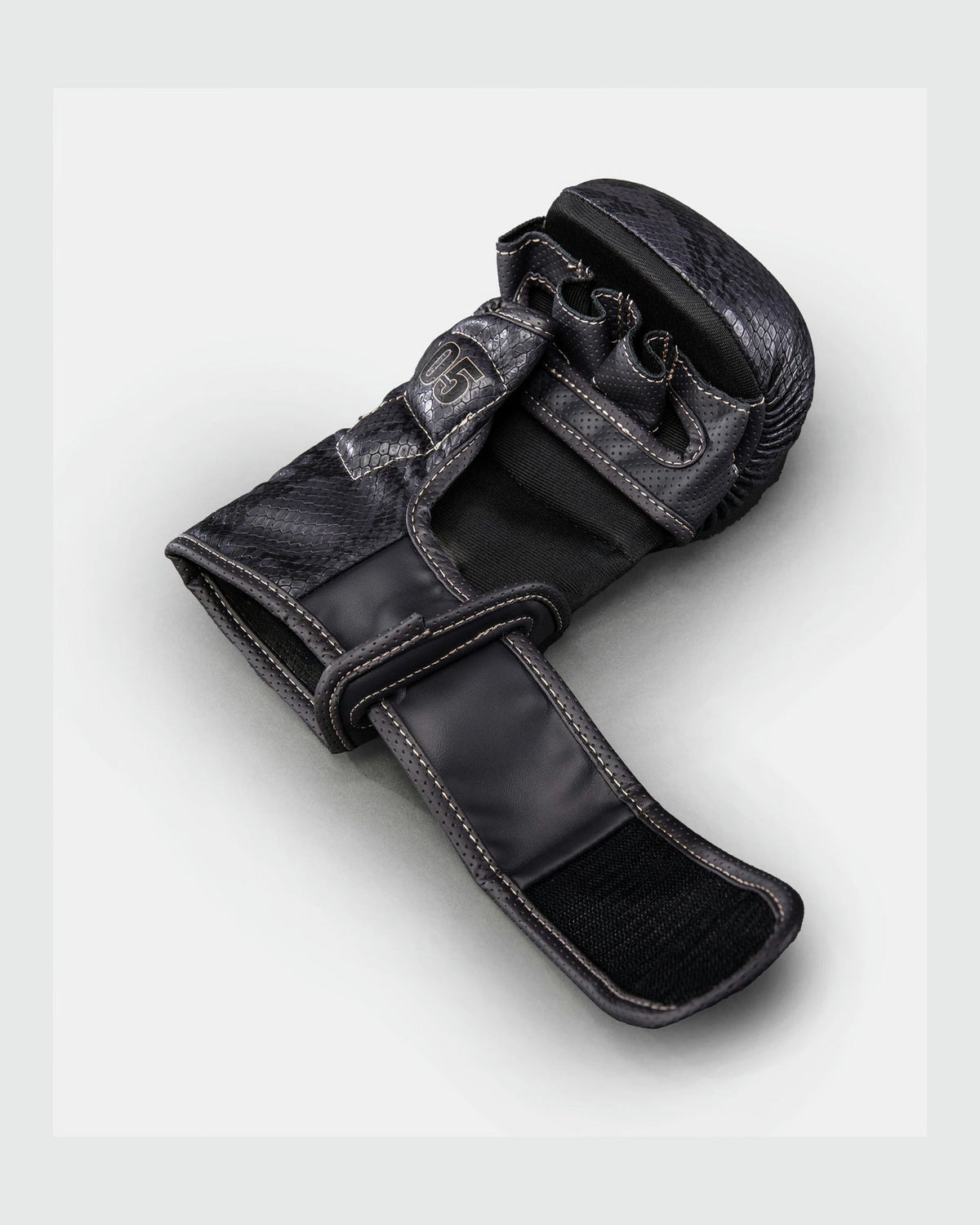 Venum MMA-Handschuhe Impact Evo Scales - Dunkelviolett